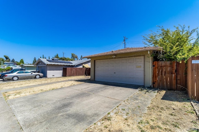 1255 Sereno Dr, Vallejo, CA 94589 - garage featuring concrete driveway