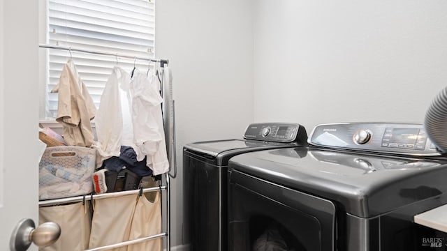 5041 Soprano Cir, Fairfield, CA 94534 - washroom featuring washing machine and clothes dryer