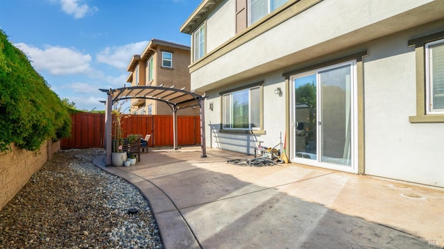 5041 Soprano Cir, Fairfield, CA 94534 - fenced backyard with a patio area
