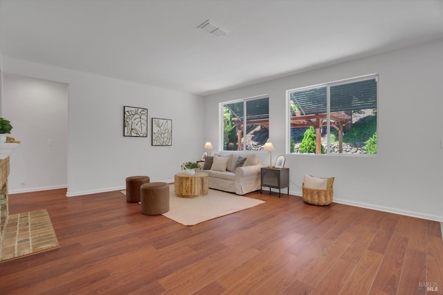 494 Mccall Dr, Benicia, CA 94510 - living room featuring wood finished floors and baseboards