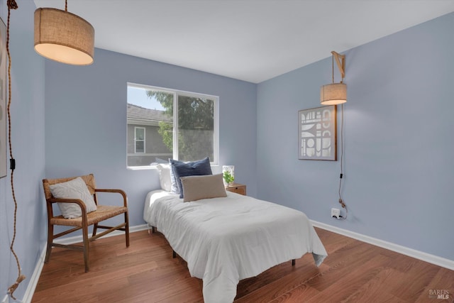 494 Mccall Dr, Benicia, CA 94510 - bedroom with baseboards and wood finished floors