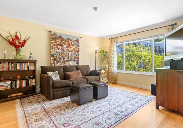 7771 Healdsburg Ave Unit 22, Sebastopol, CA 95472 - living room featuring wood finished floors and crown molding