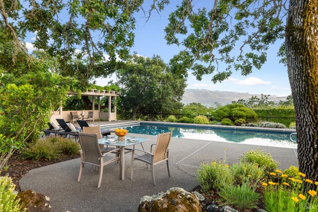9730 Via Bella Vis, Kenwood, CA 95452