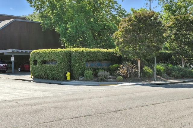 4 Cielo Ln Unit 3E, Novato, CA 94949 - view of asphalt street featuring curbs and sidewalks