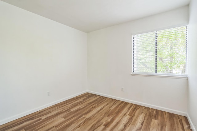 14 Summerhill Way, San Rafael, CA 94903 - spare room with light wood-style floors and baseboards