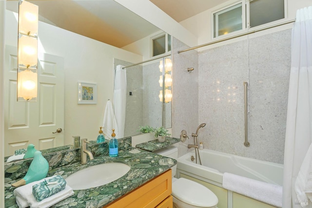 495 S Eliseo Dr Unit 7, Greenbrae, CA 94904 - bathroom featuring shower / tub combo with curtain and vanity