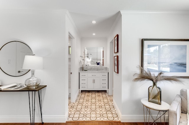 251 Donegal Way, Martinez, CA 94553 - corridor featuring ornamental molding and recessed lighting