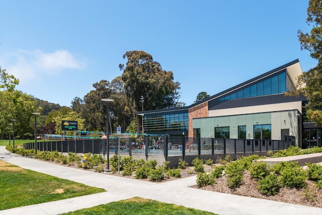 205 Cypress Ave, San Bruno, CA 94066 - view of property's community