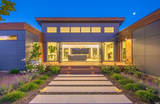 1090 1st Ave Unit B, Napa, CA 94558 - view of porch