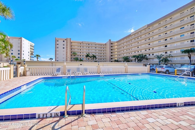 view of swimming pool