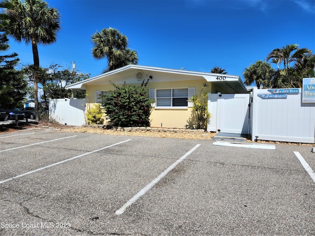 Listing photo 2 for 400-402 Jackson Ave, Cape Canaveral FL 32920