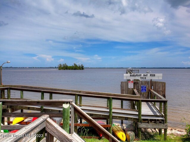 1112 Navajo Dr, Barefoot Bay, FL 32976
