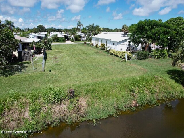 1112 Navajo Dr, Barefoot Bay, FL 32976