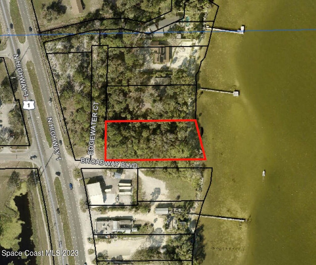 5400 Edgewater Ct, Cocoa, FL 32927 - photo 1