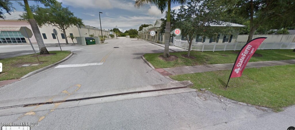 130 Greenacre Dr SE, Palm Bay, FL 32909 - photo 1