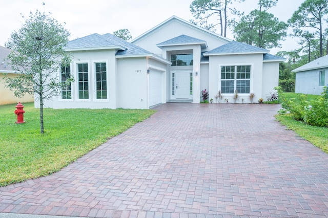 view of front of house with a front yard