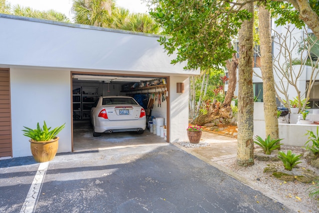 view of car parking featuring a carport