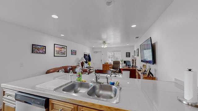 kitchen featuring sink, ceiling fan, and stainless steel dishwasher