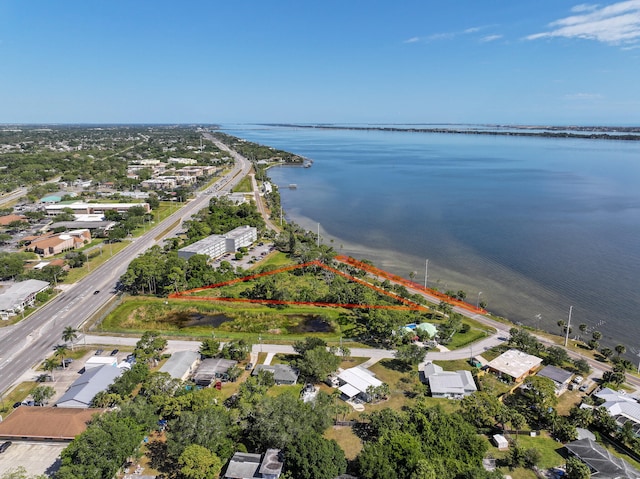 Listing photo 2 for 2918 Pineapple Ave, Melbourne FL 32935