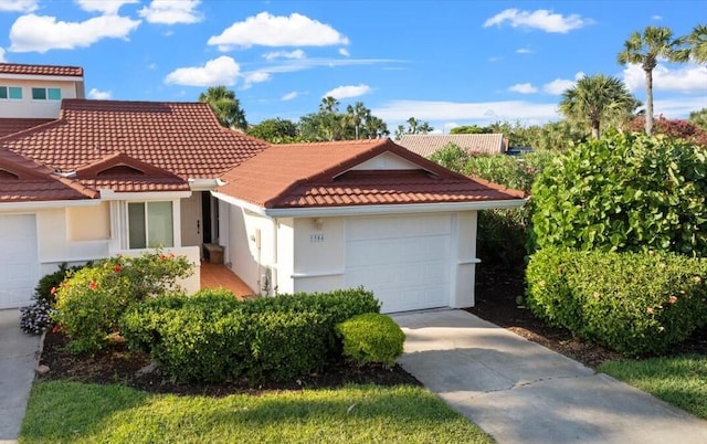 view of front of house with a garage