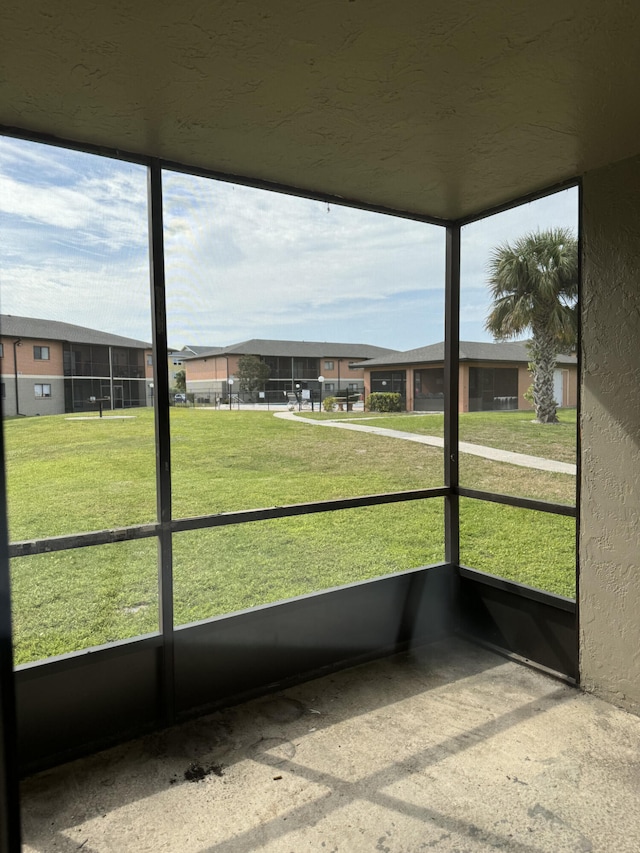 view of unfurnished sunroom