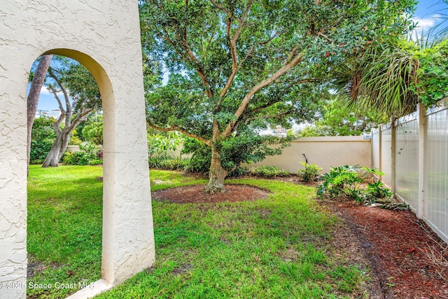 115 N Indian River Dr Unit 133, Cocoa, FL 32922 - view of yard