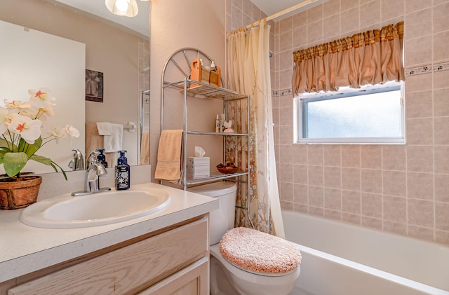 full bathroom with shower / bath combination with curtain, toilet, and oversized vanity