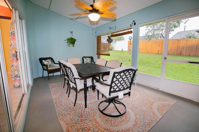 dining room with ceiling fan