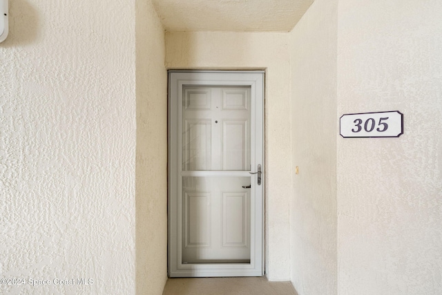 view of entrance to property