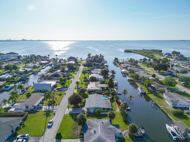 bird's eye view featuring a water view