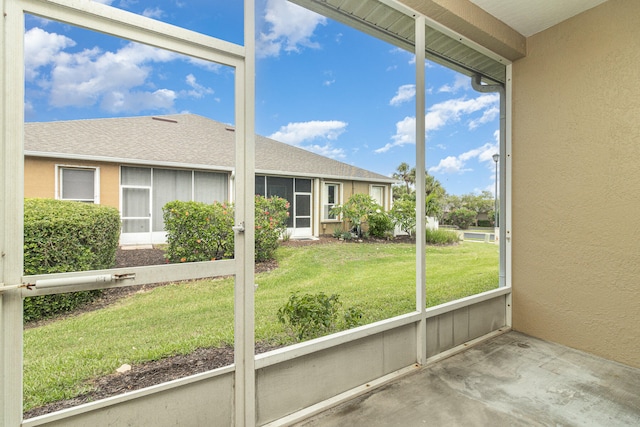 view of unfurnished sunroom