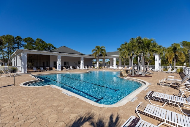 view of swimming pool featuring a patio