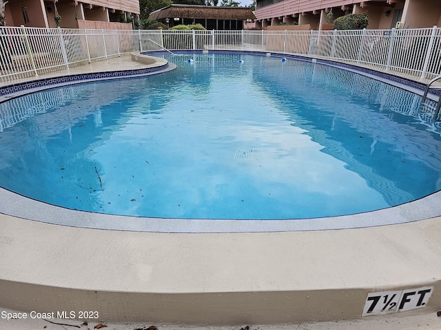 view of swimming pool