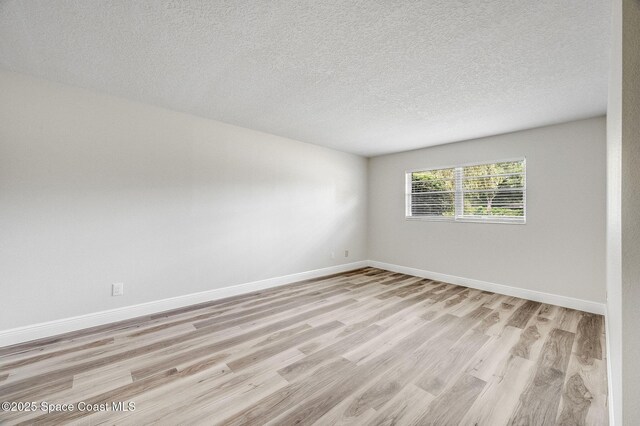 1900 Tanner Ct, Titusville, FL 32796 - photo 32