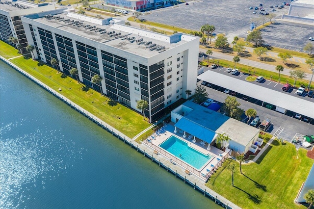 bird's eye view with a water view