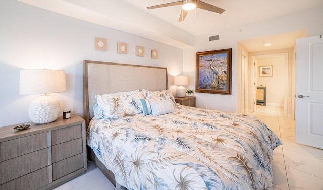 bedroom featuring ceiling fan