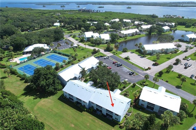 bird's eye view featuring a water view