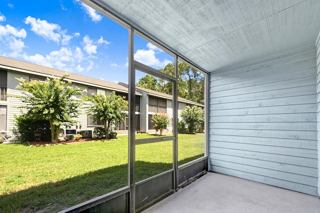 view of unfurnished sunroom