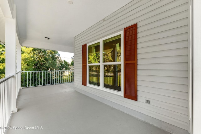 view of patio / terrace featuring covered porch