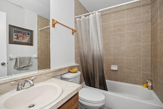 full bathroom featuring toilet, shower / tub combo, and vanity