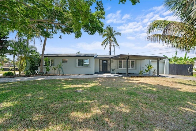 ranch-style house featuring a front lawn