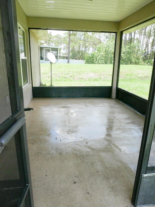 view of unfurnished sunroom