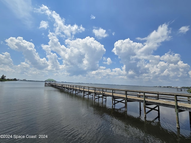 view of dock featuring a water view