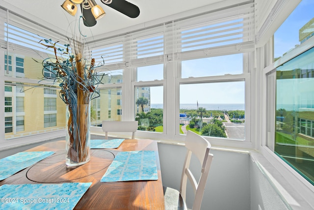 dining area featuring ceiling fan