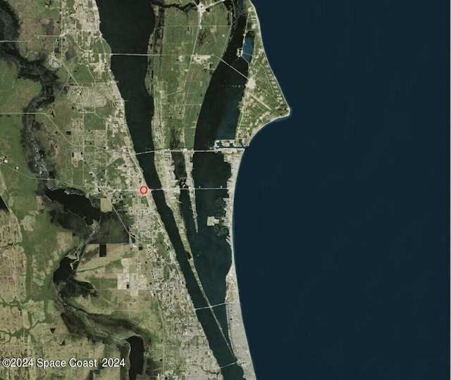 585 W King St, Cocoa, FL 32922