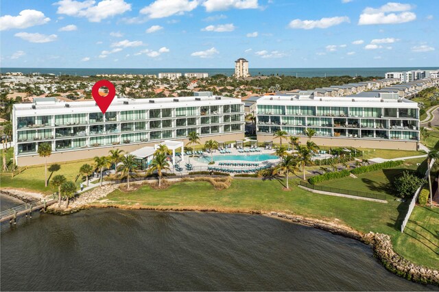 bird's eye view with a water view