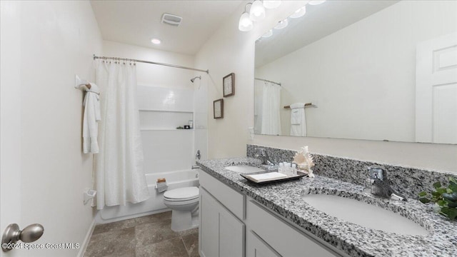 full bathroom with shower / tub combo, vanity, and toilet