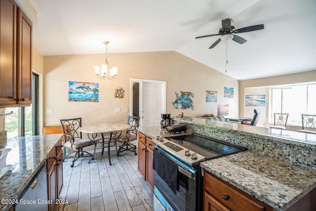 kitchen with ceiling fan with notable chandelier, stainless steel electric stove, light wood-type flooring, and plenty of natural light