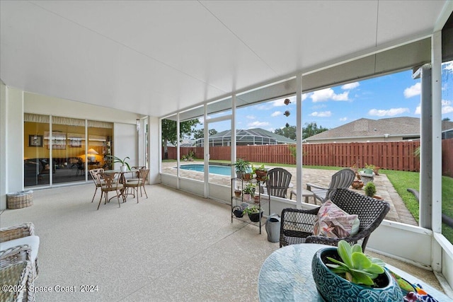 view of sunroom / solarium