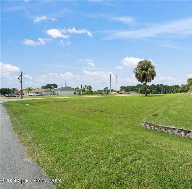 Listing photo 3 for NA Coral Reef Ave NW, Palm Bay FL 32907